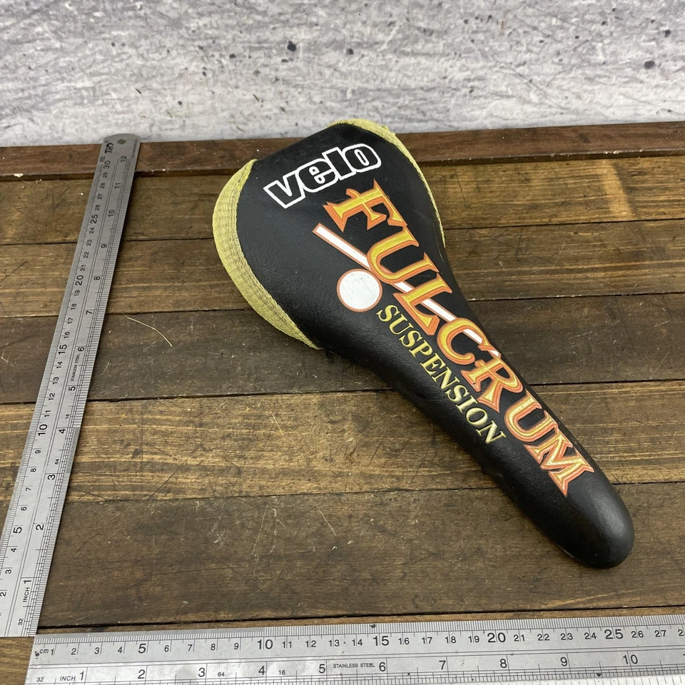 Asiento de sillín de bicicleta Velo Fulcrum vintage amarillo retro cosido BMX años 90 MTB cortes Foto 3 de 4