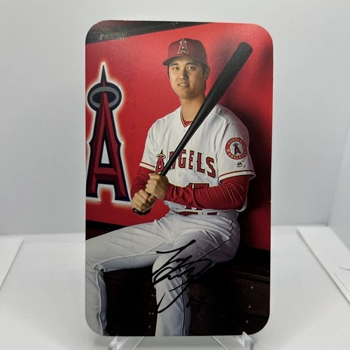 2020 Topps Heritage Shohei Ohtani #11 Angels Oversized Card "box topper"