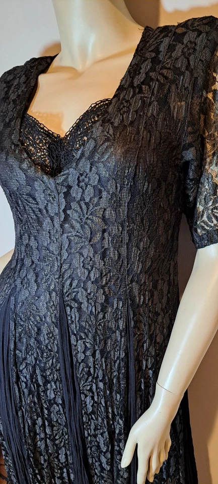 Black Wide Sweep Witch Dress Costume Lace Broomstick S M - Image 4 of 4