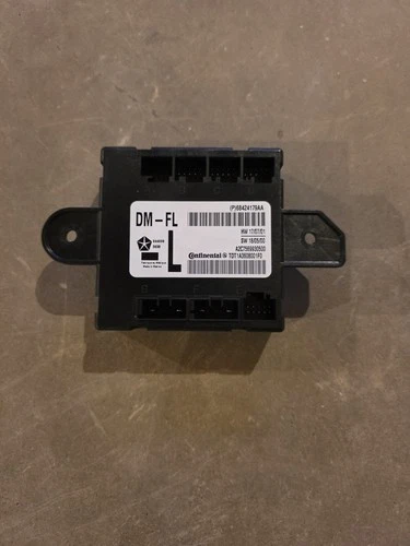 Used 2019-2022 Ram Left Driver's door module (P)68424179AA