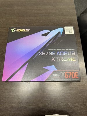 GIGABYTE X670E AORUS XTREME AM5 E-ATX DDR5 M.2 USB-C Gaming MB