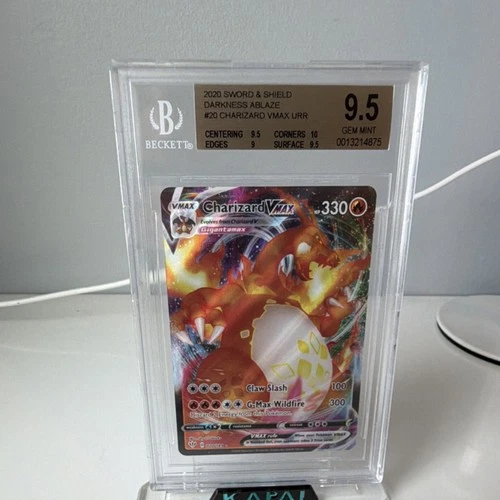Pokémon Darkness Ablaze Charizard Holo Rare 11/108 Beckett 9.5 2020