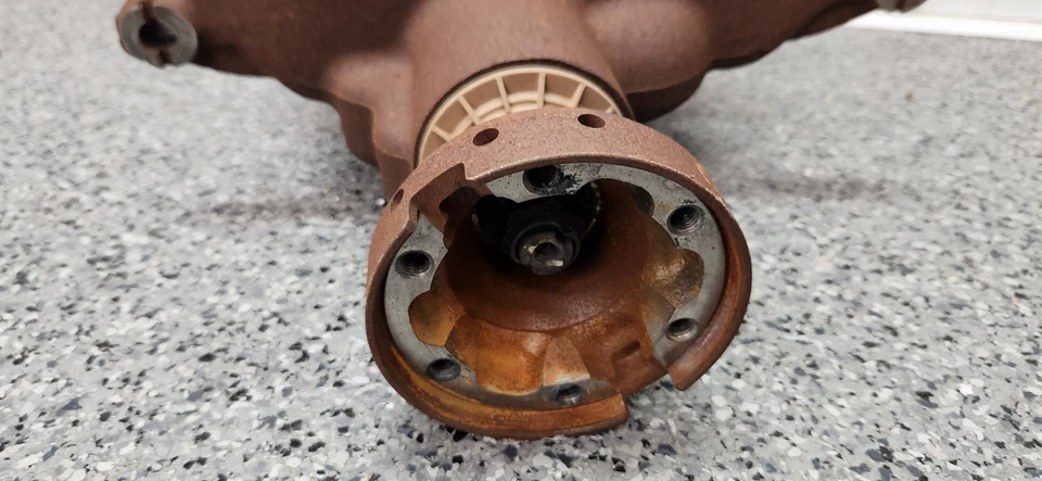 Diferencial traseiro Ford Mustang GT 2015-2017 8.8 3:31 k milhas fabricante de equipamento original - Imagem 2 de 4