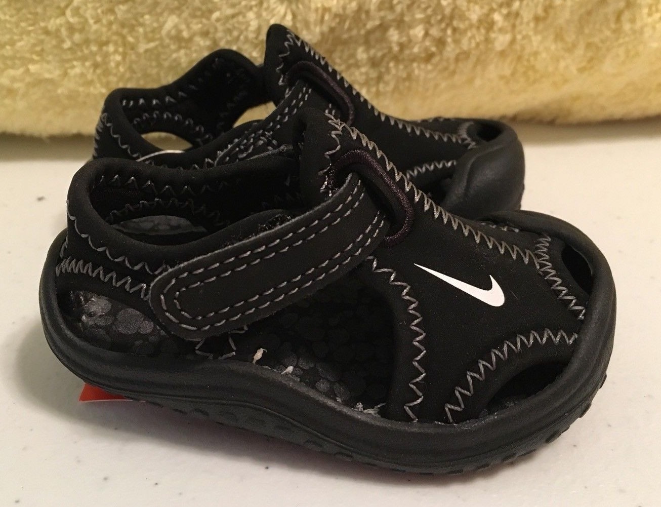 nike sandals infant boy