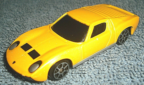 Modèle Réduit Maisto 1/64 Lamborghini Miura 1966 - Couleur Jaune - Occasion