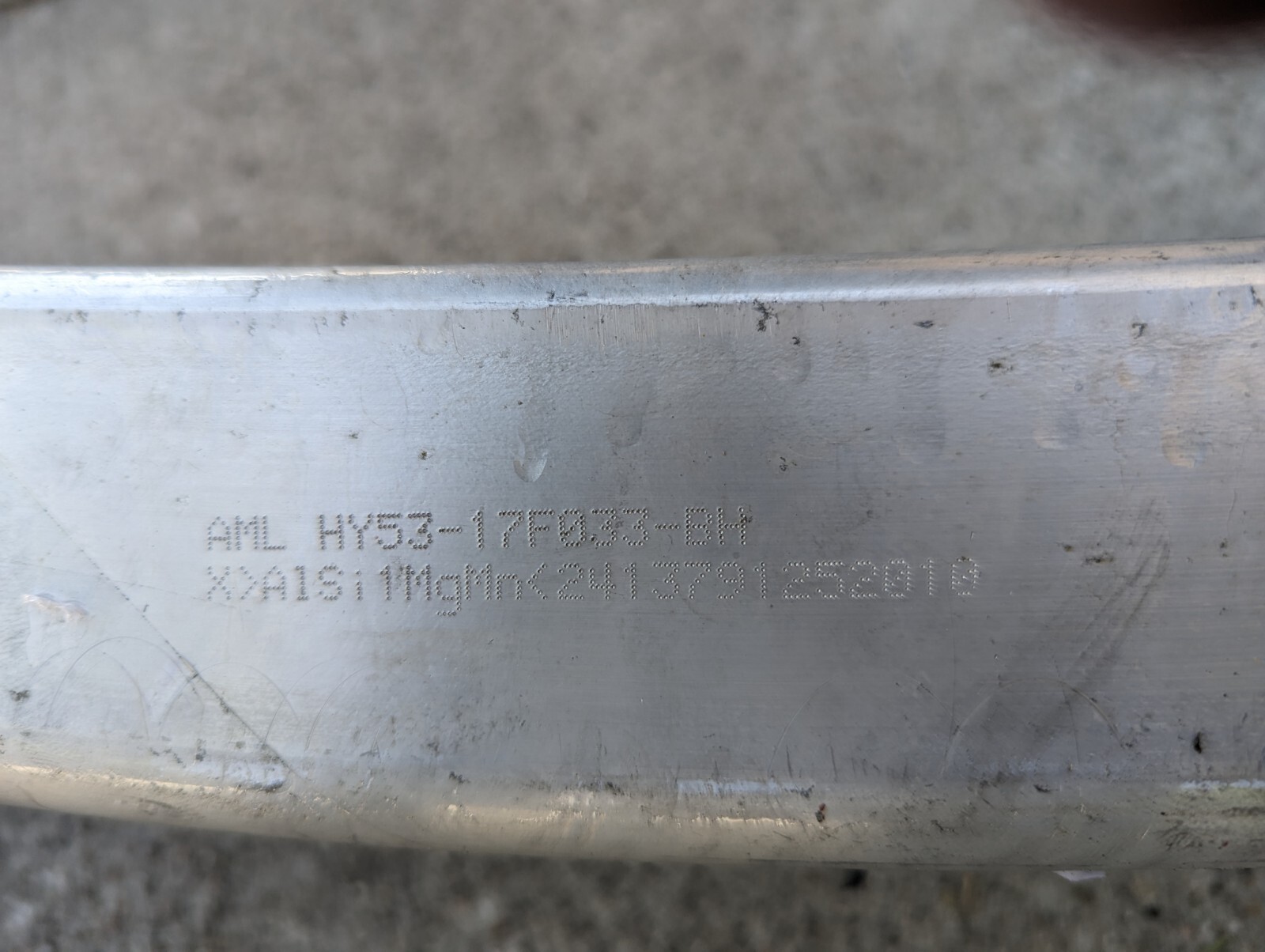 Mint!!  ASTON MARTIN DB11 REINFORCEMENT FRONT 2017-21  HY53-17F033-BH