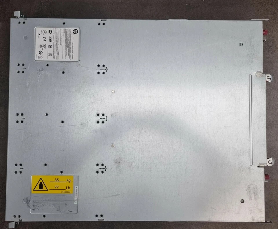 HP FCLSE-0801 P2000 StorageWorks Smart Array (2 x P/N 582934-001 AW592A) - Image 3 of 4