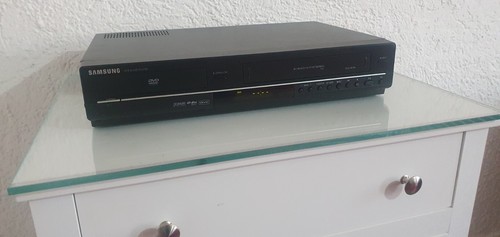 SAMSUNG DVD-V6700 DVD /VCR DVD PLAYER / VIDEO RECORDER - Bild 5 von 8