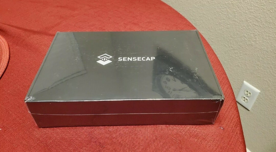 ✅️ SenseCAP ✅️ M1 LoRaWAN Indoor Gateway Helium Crypto Hotspot
