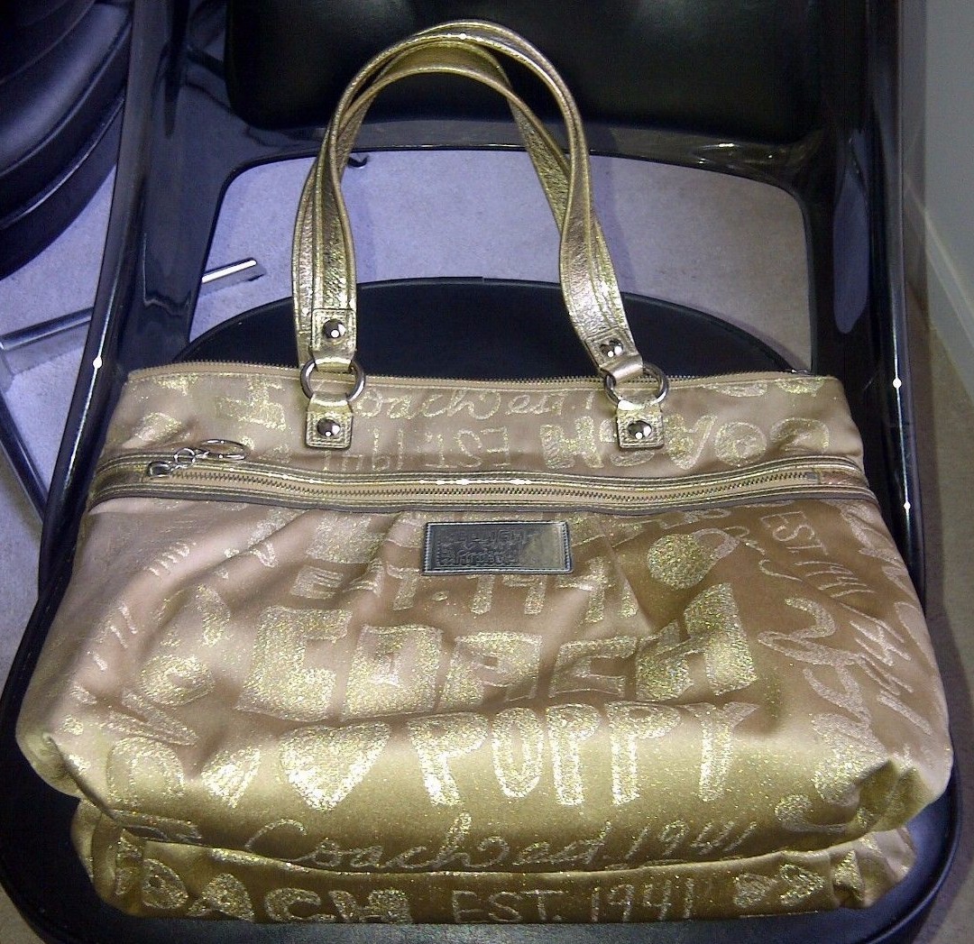 Authentic COACH POPPY GLAM METALLIC STORY PATCH LARGE TOTE BAG 