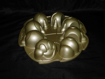 Nordic Ware Caterpillar Cakelet Pan 8 Cupcakes Mini Cakes 5 Cup USA Made