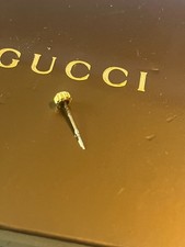 gucci watch model 9040m ,steam nub, gold color nub