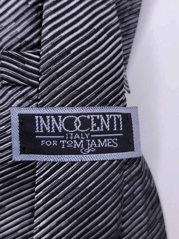 Corbata formal Innocenti Tom James para hombre 58"Lx3,75"W gris/negro Foto 3 de 4