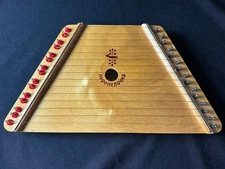 Peelerman-McLaughlin P.M. 15-String Lyrical Lap Harp (Vintage) Made in Belarus