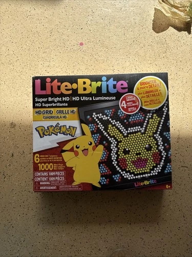 Lite Brite Super Bright HD Pokemon Edition - Light-Up Screen Pikachu