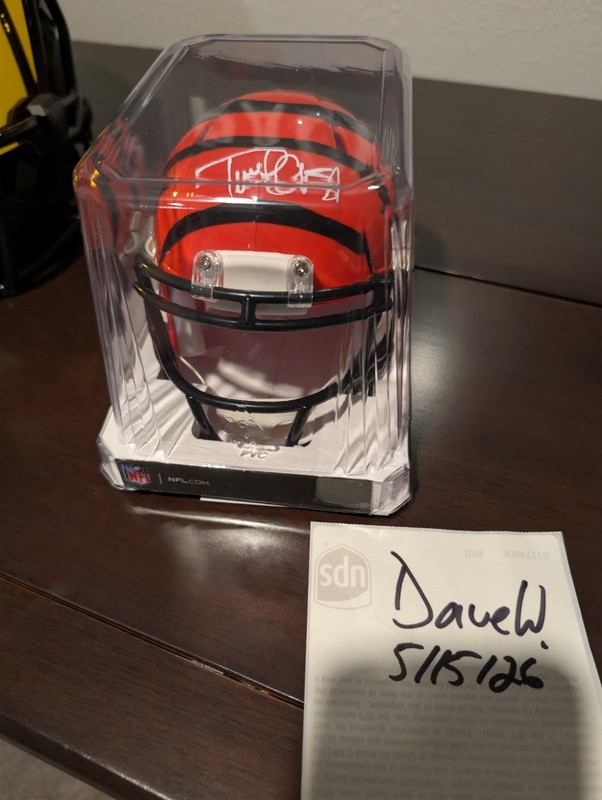Terrell Owens Signed Mini Helmet Autograph Cincinnati Bengals RARE HOF