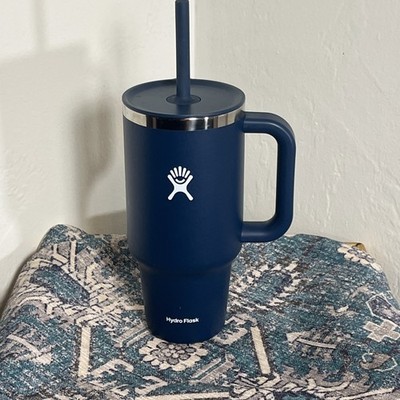 Hydro Flask Insulated Stainless Steel Water Bottle  32oz Blue Rubber Straw