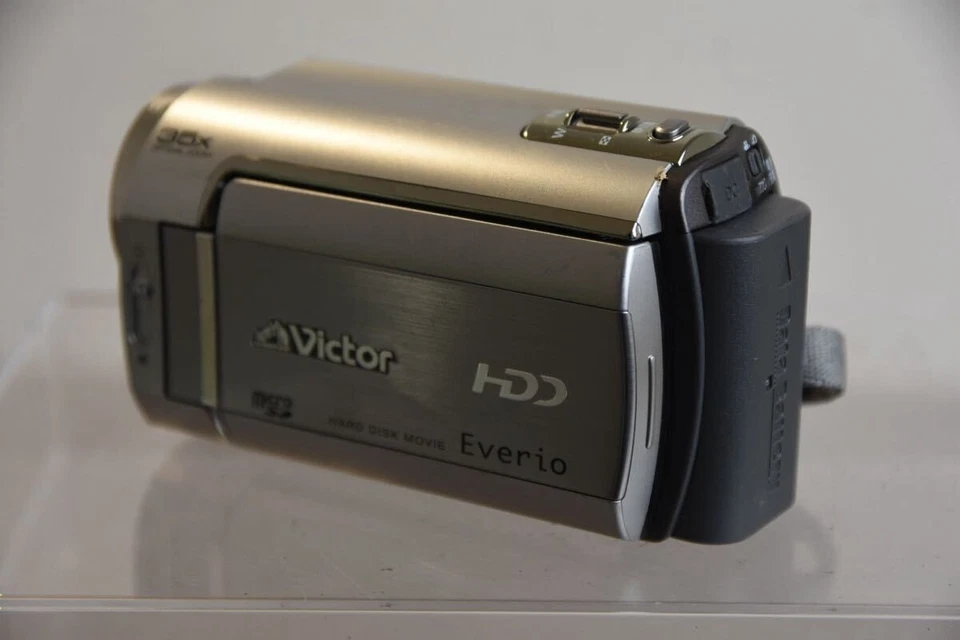 JVC GZ MG35 Everio 30GB HDD Digital Media Camcorder Silver 35x Used Japan Tested - Image 3 of 4