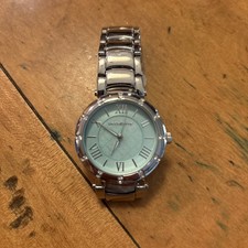 Beautiful Liz Claiborne Women’s Watch LZ1211 36mm Silver Tone Case 