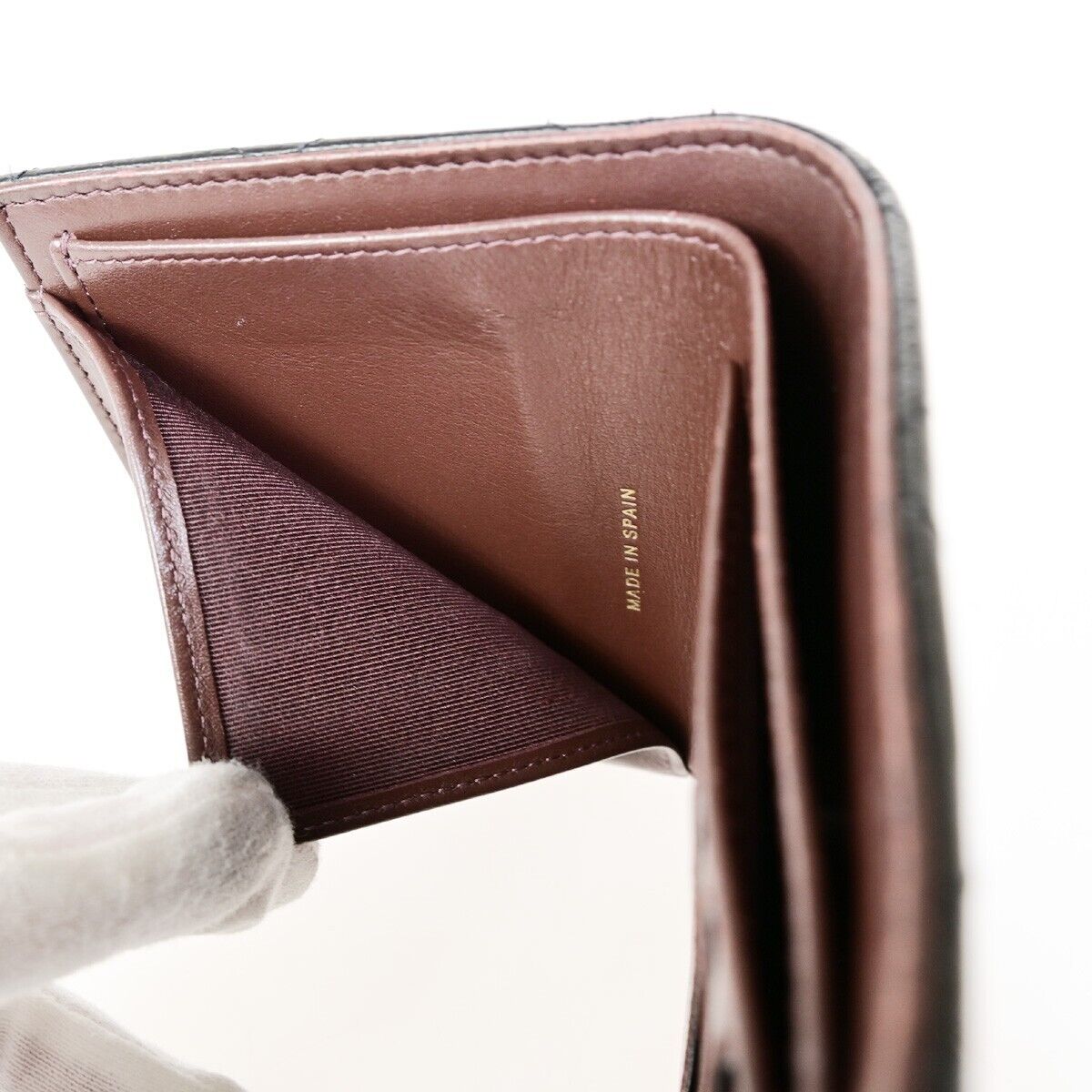 CHANEL CC Classic Small Trifold Wallet Purse Grained CHANEL CC Classic Small Trifold Wallet Purse Grained