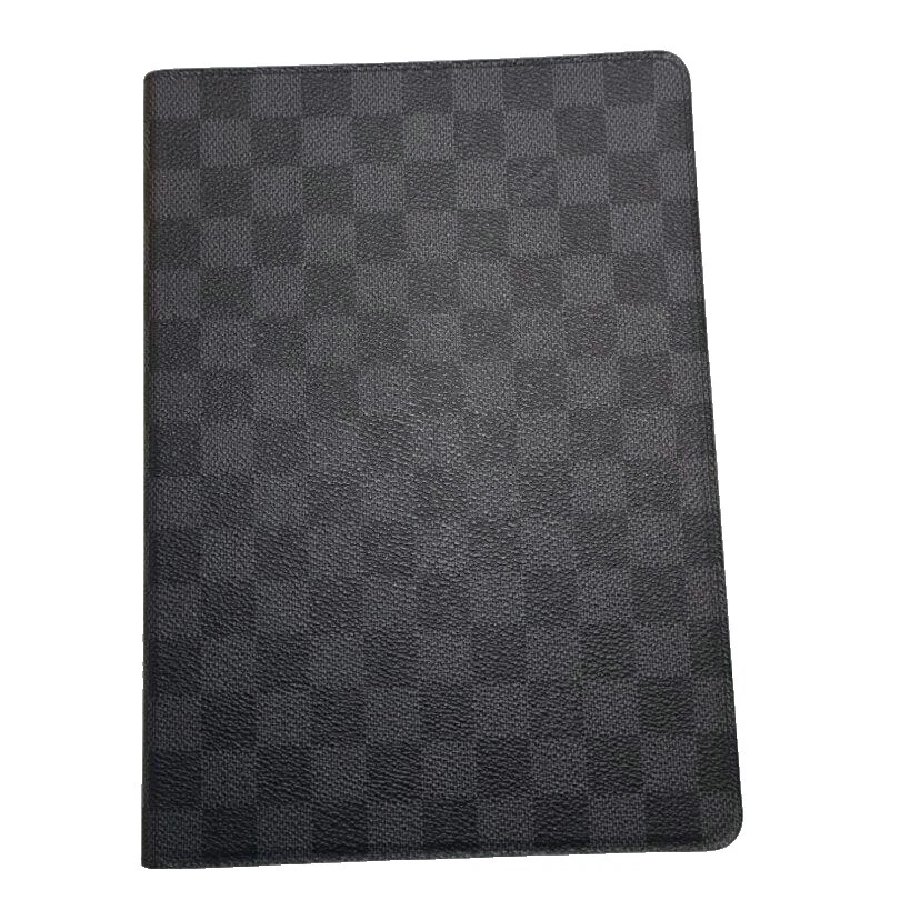 Футляры, чехлы и футляры-клавиатуры Louis Vuitton для планшетов и электронных книг