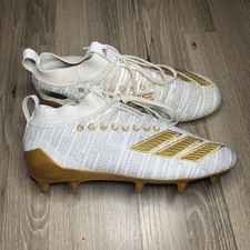 3 stripe life football cleats