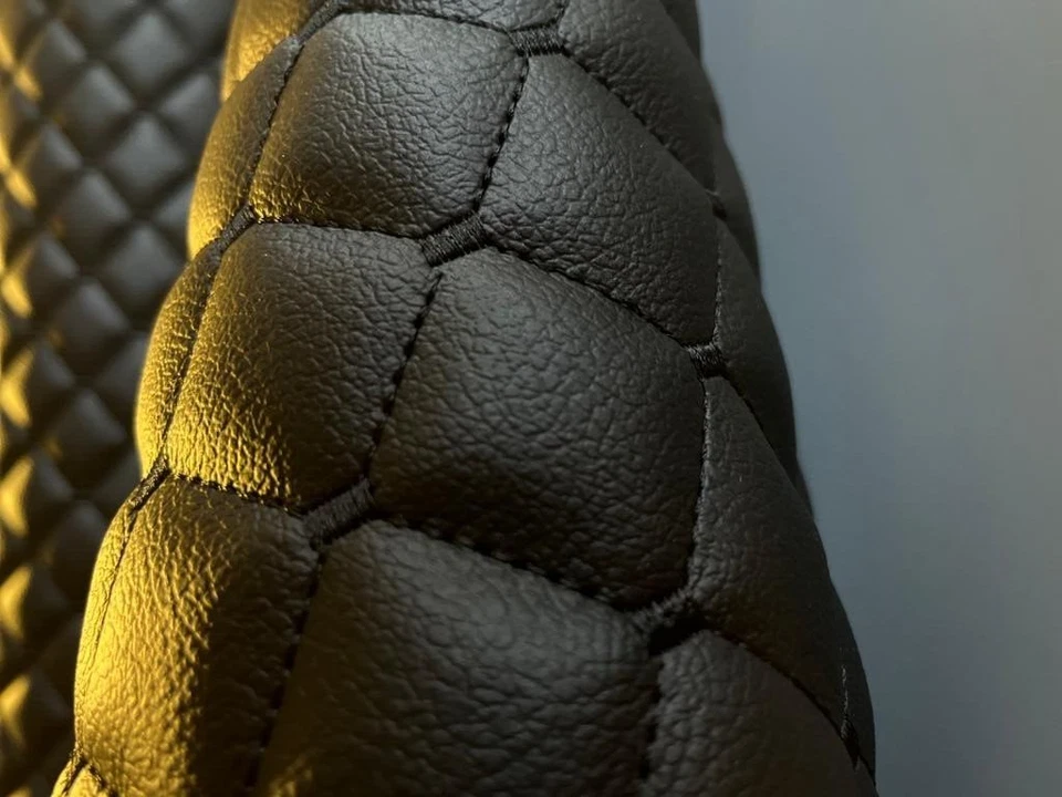 Leatherette Fabric Foam Quilted BLACK AND BLACK Car Seat Upholstery DIAMOND Foto 3 de 4