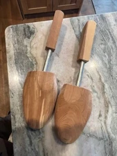 Wooden Shoe Tree Rochester Ashland NH Medium Spring Loaded Adjustable - Pair