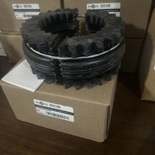 Dodge D-flex 9e Sleeve 022195 Elastomer Coupling Insert New In Box Dodge D-flex 9e Sleeve 022195 Elastomer Coupling Insert New In Box