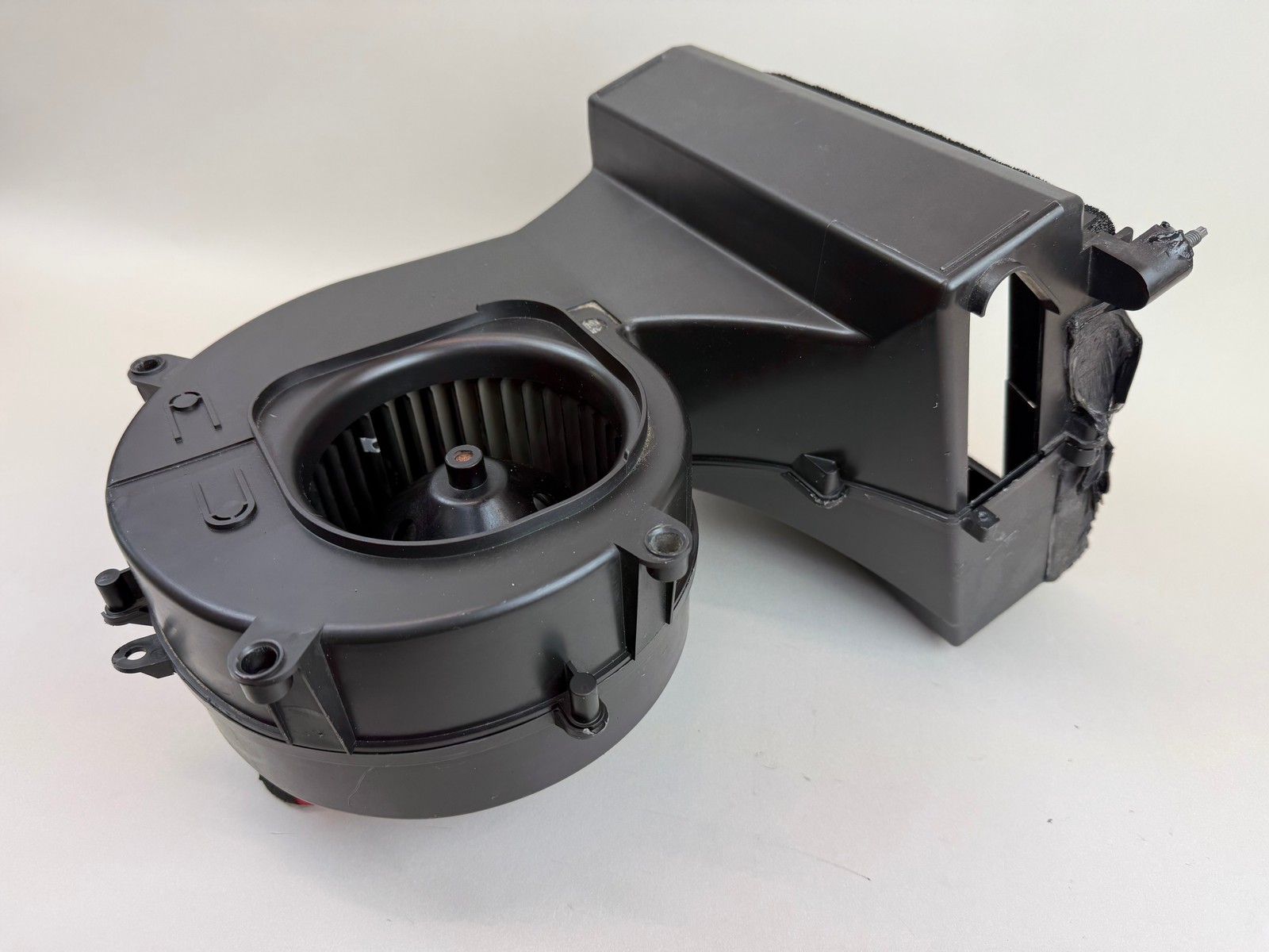 McLaren 570S 540C 570GT 600LT HVAC EVAP Lower Blower Assembly OEM 2016-2021