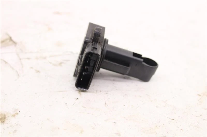 Used Fuel Injection Air Flow Meter fits: 2004 Toyota Sienna Grade A Foto 2 de 4