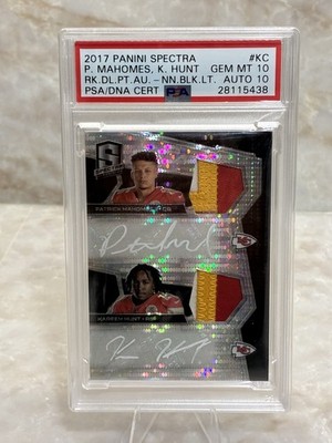 2017 Spectra Patrick Mahomes RC Kareem Hunt Dual Patch Auto Black /3 PSA 10