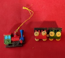 Vtg Lot of 3 Miniature Wood Train Engine Ornament w/ Two Attached Train Cars