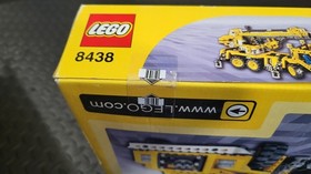 LEGO TECHNIC: Pneumatic Crane Truck (8438)