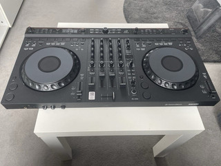 AlphaTheta DDJ GRV6 4 Channel 2 Deck DJ Controller 16 Pads PC/Mac Black