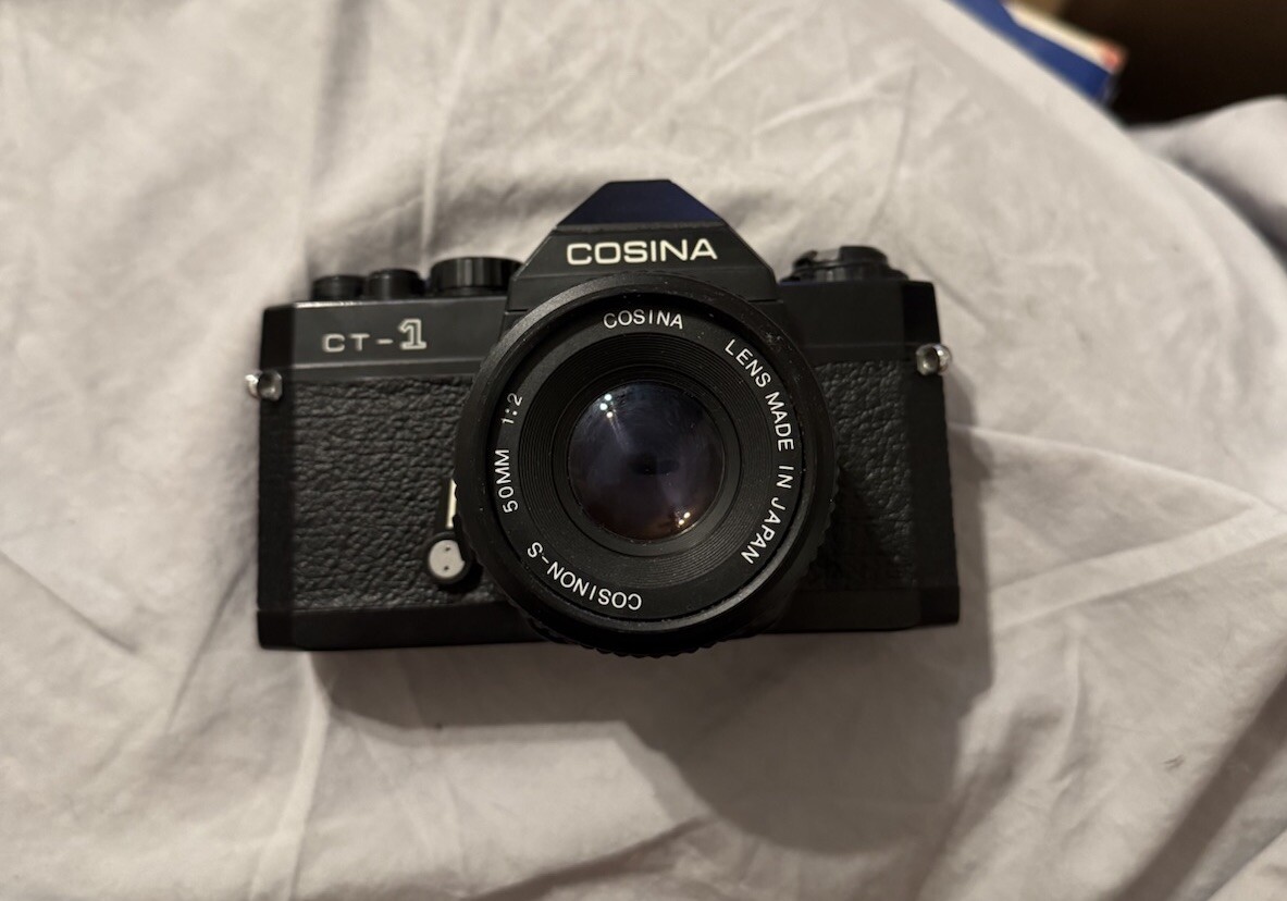 Cosina CT-1 35mm SLR Film Camera 50mm f2 Lens film camera