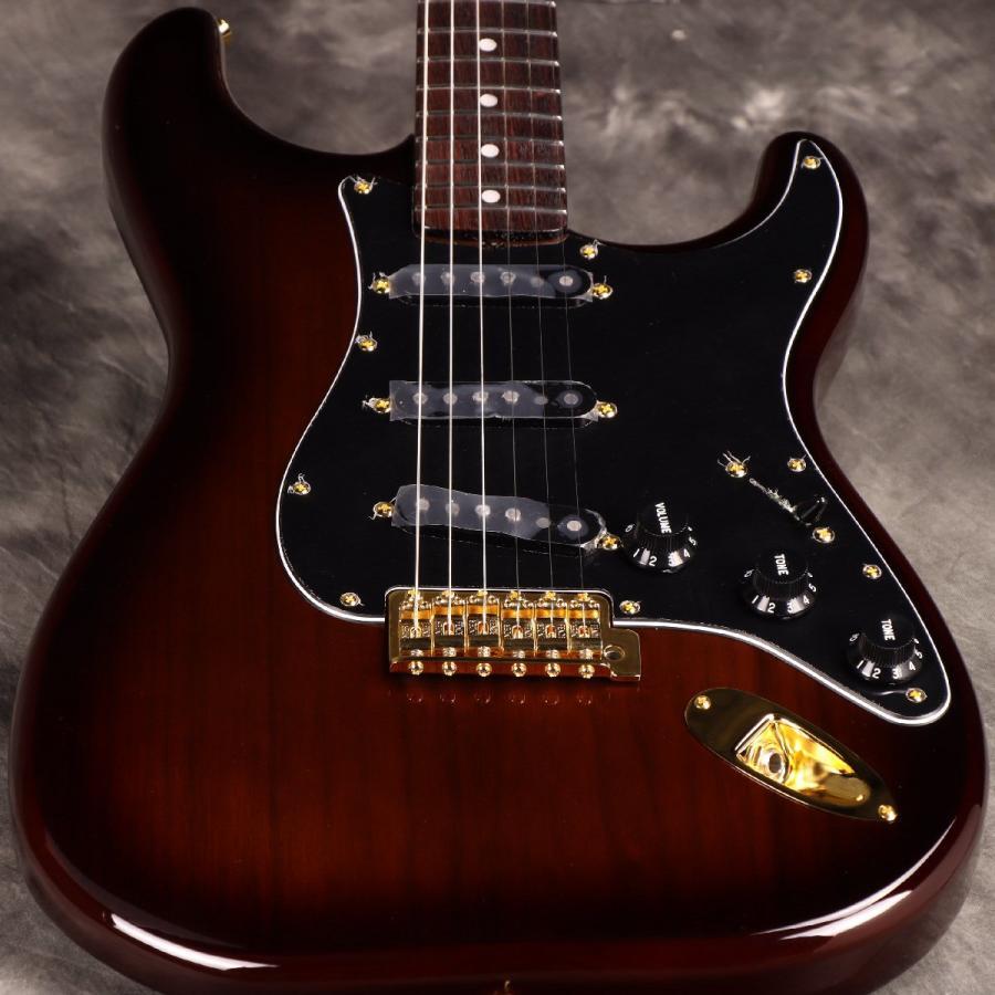 Fender FSR made in japan Traditional 60s Stratocaster Walnut