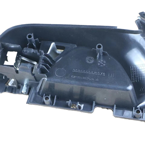 39856995 Left front door inside handle black Chrome plating,for Volvo/XC60/09-17 - Picture 4 of 4