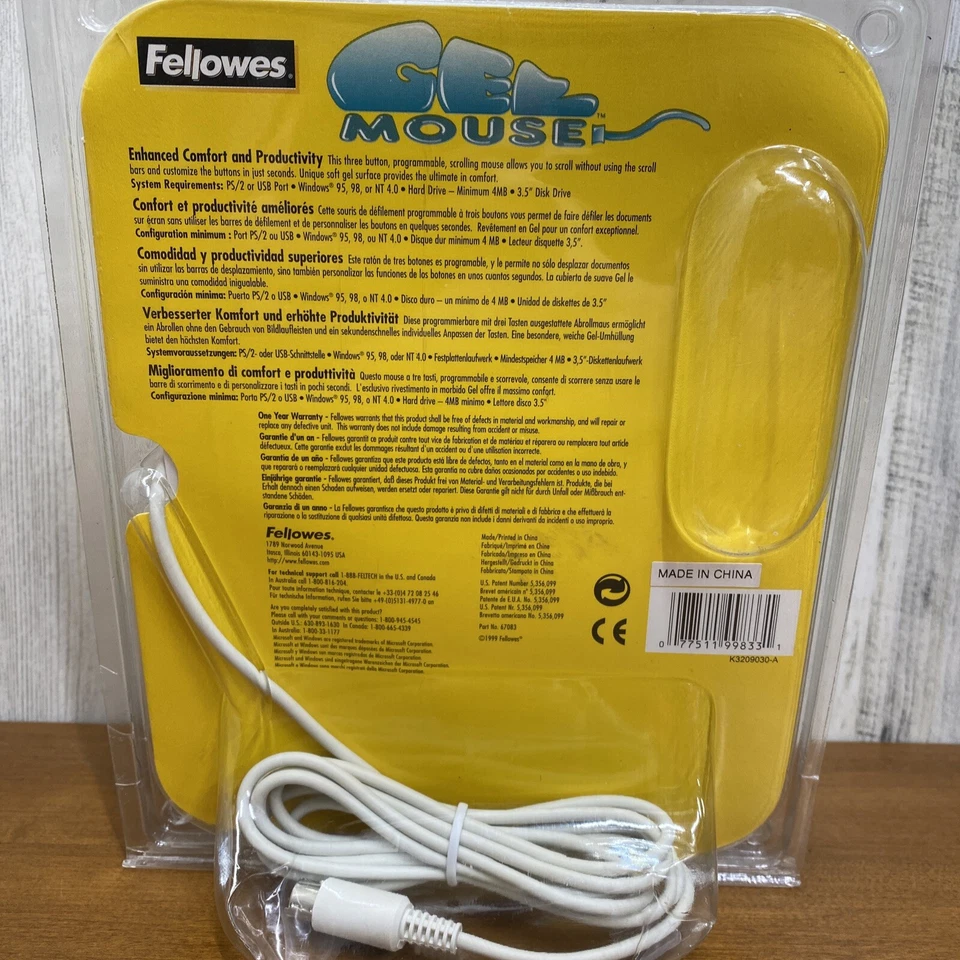 Fellowes VINTAGE Gel Mouse with PS2 to USB Adapter White/Gray New Open Box - Image 2 of 4