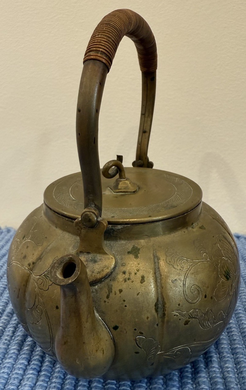 Vintage Japanese Floral Etched Brass Tea Pot Kettle With Wood Handle Lid Patina