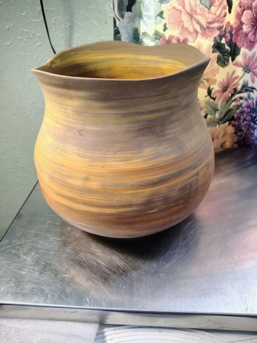 royal haeger pottery vase vintage