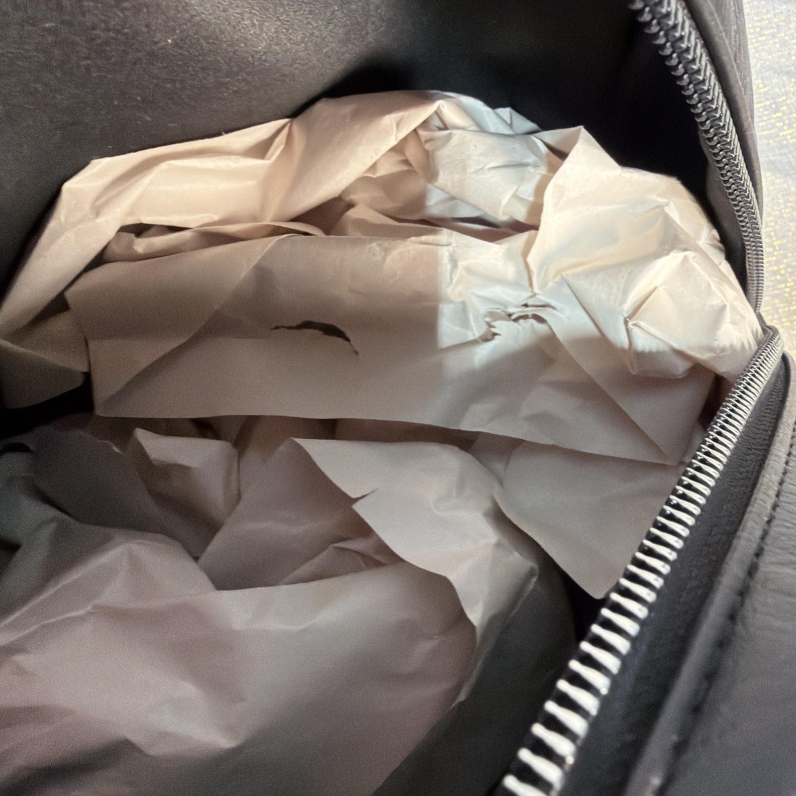 Scream Ghostface Bioworld Mini-Backpack Glow-in-t… - image 4