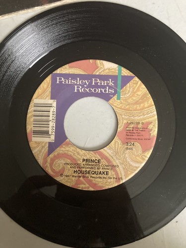 PRINCE - ROCK VIDEO SUPERSTARS  -  DECEMBER 1984 + 2   45 Play Records - Picture 10 of 11