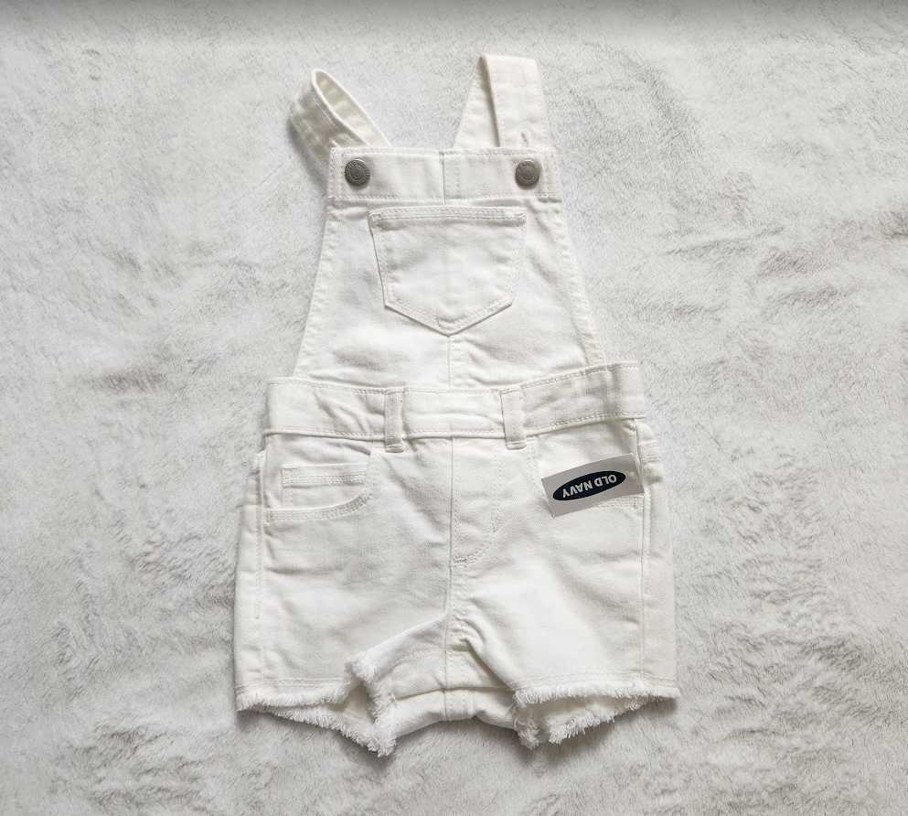 New toddler girl 12-18 months Old Navy white shortalls denim overalls one  piece