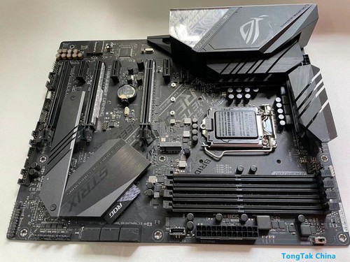 Asus Desktop Motherboard ROG STRIX Z390-F GAMING LGA1151 Intel Z390 DDR4 USB3.1 - Afbeelding 3 van 4