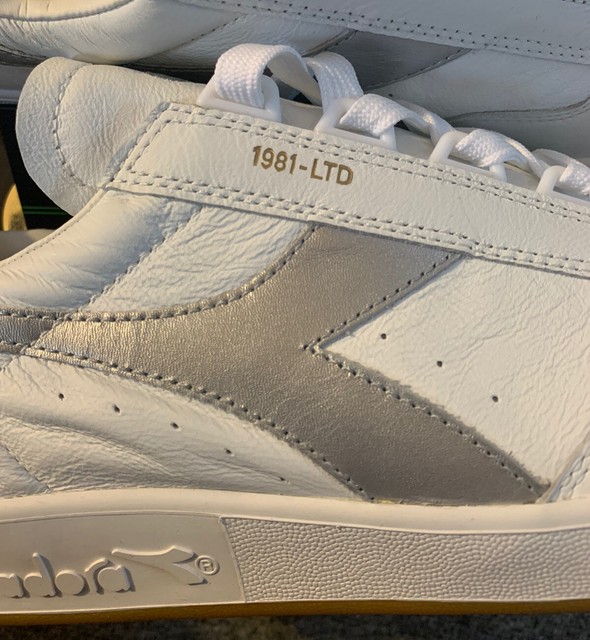 diadora borg elite gold trainers in kangaroo