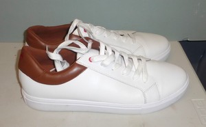 brooks brothers sneakers