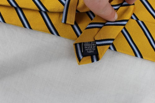 Lands End Tie Mens Regular Silk Regimental Strip White Yellow Black NWT - Picture 3 of 6