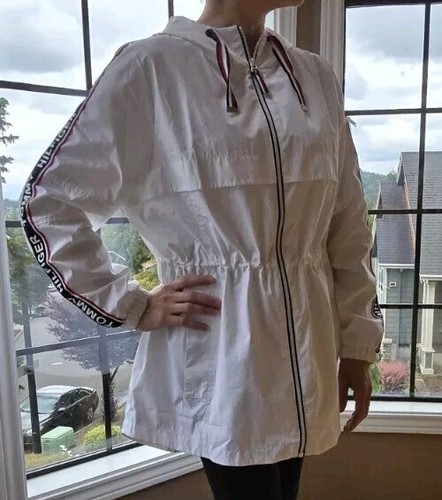 Tommy Hilfiger - size Large waterproof windbreaker, new without tags - Uni-Sex - Picture 7 of 15