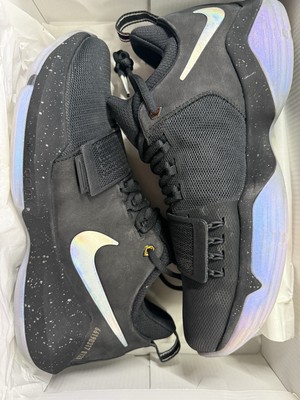 Nike PG1 Prototype  Shining  Eu 43 US9.5 Nummer 0128